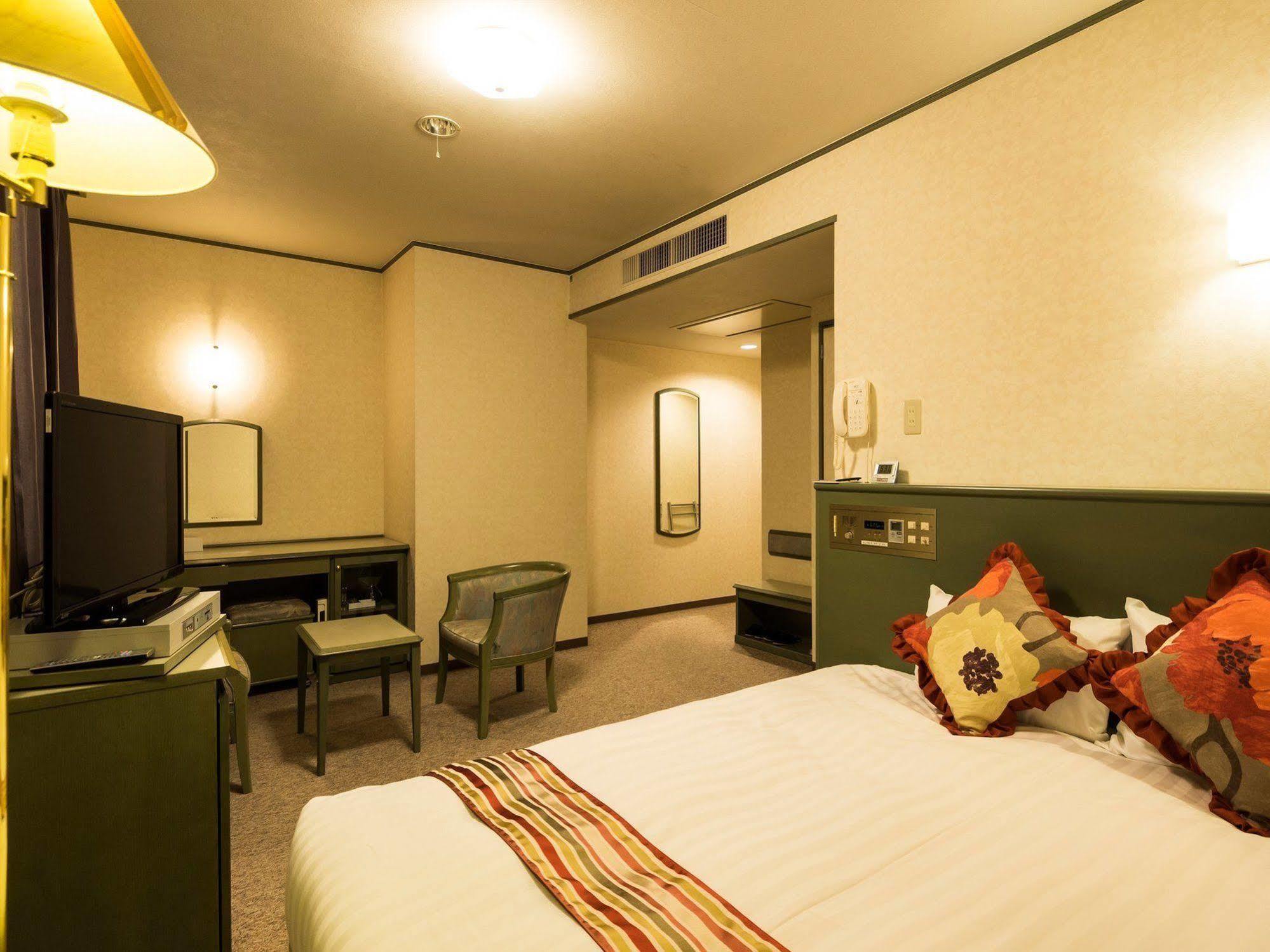 Hotel Areaone Hiroshima Wing Хигасихиросима Экстерьер фото